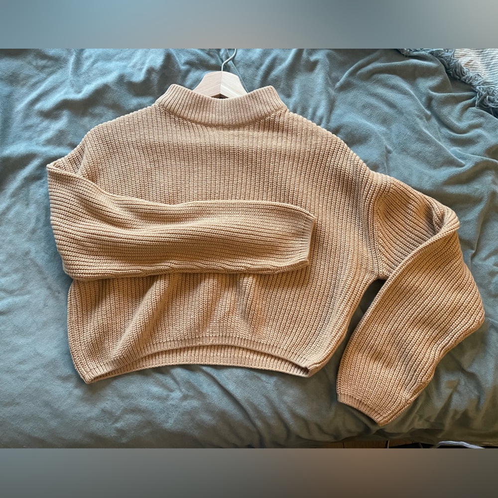 H&M Tan/Beige Mock Neck Sweater